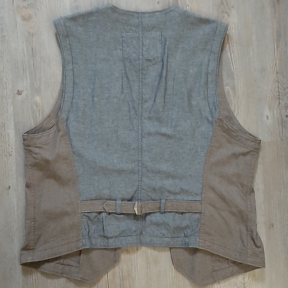 Black and Brown Vest - Large - Picture 4 of 5